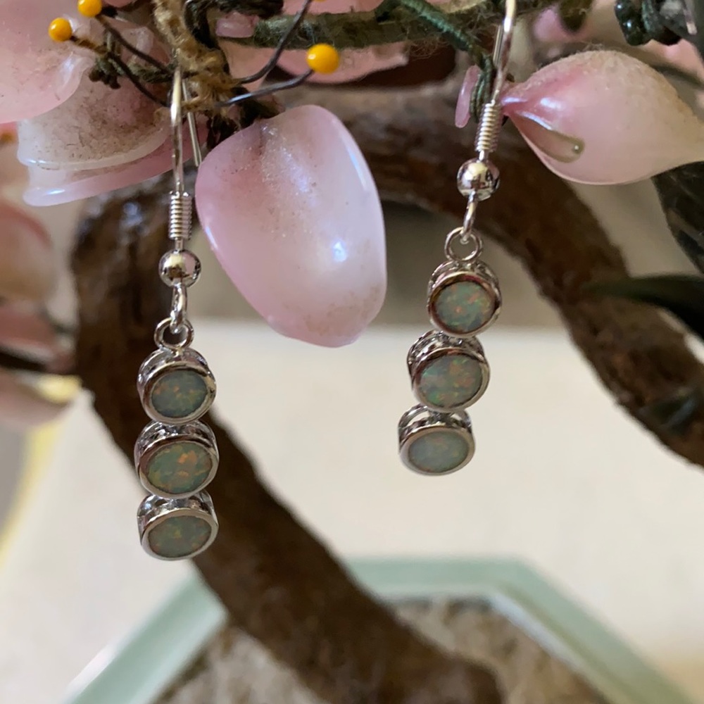 Vintage 925 inlay opal earring